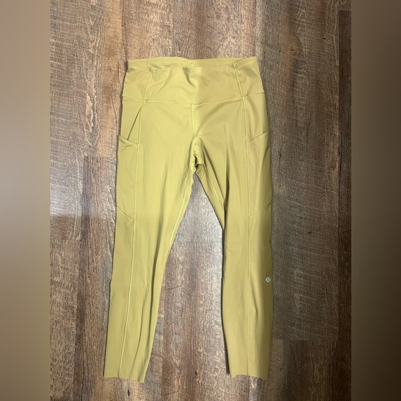 Lululemon fast and free High-Rise Tight 25” Grape Leaf - Picture 2 of 4
